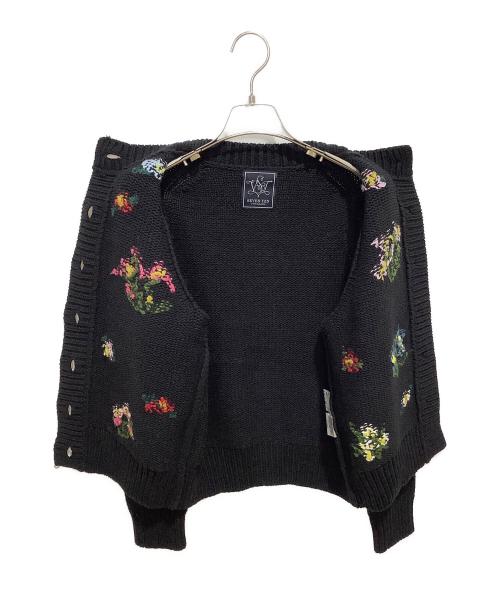 SEVEN TEN by MIHO KAWAHITO（セブン テン バイ ミホ カワヒト）SEVEN TEN by MIHO KAWAHITO (セブン テン バイ ミホ カワヒト) フラワージャガード カーディガン ブラック サイズ:Sの古着・服飾アイテム