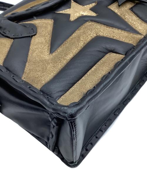 Carving Tribes（カービングトライブス）CARVING TRIBES (カービングトライブス) スターキルティングバッグ ゴールドの古着・服飾アイテム