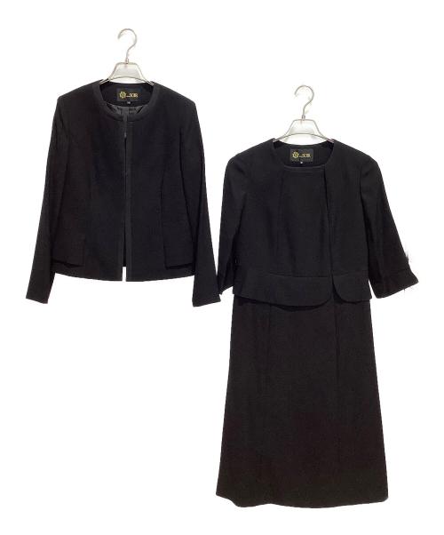 TOKYO SOIR（トウキョウソワール）TOKYO SOIR (トウキョウソワール) ブラックフォーマル ノーカラー アンサンブル ブラック サイズ:9の古着・服飾アイテム