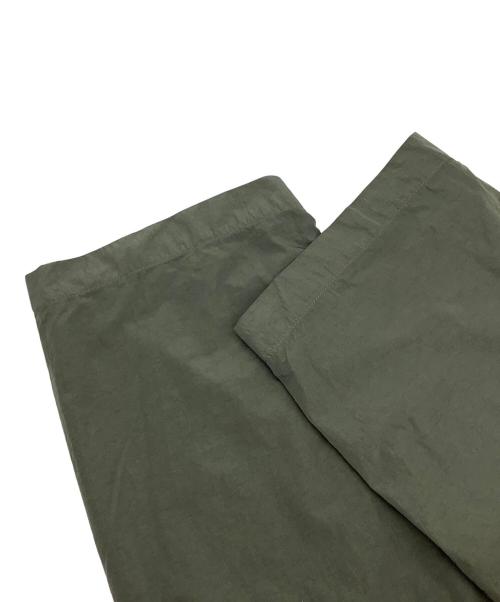 C.P COMPANY（シーピーカンパニー）C.P COMPANY (シーピーカンパニー) レンズとペンポケットカーゴパンツ カーキ サイズ:50の古着・服飾アイテム