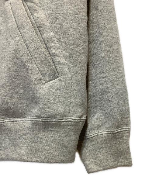 PLAY COMME des GARCONS（プレイコムデギャルソン）PLAY COMME des GARCONS (プレイコムデギャルソン) Pullover Hoodie With Red Emblem Top Gray グレー サイズ:Mの古着・服飾アイテム