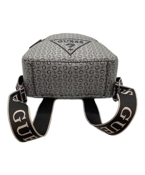 GUESS（ゲス）GUESS (ゲス) FARAH バックパックの古着・服飾アイテム