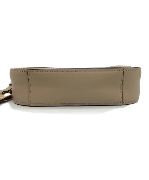 MARC JACOBS（マークジェイコブス）MARC JACOBS (マークジェイコブス) ショルダーバッグ ベージュの古着・服飾アイテム