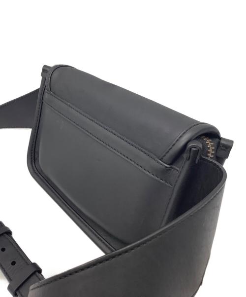 COACH（コーチ）COACH (コーチ) レガシー ターンロック レザー ボディーバッグ ブラックの古着・服飾アイテム