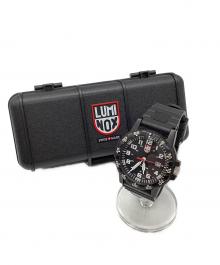 LUMINOX（ルミノックス）の古着「0321.L ラバーベルト腕時計」｜ブラック