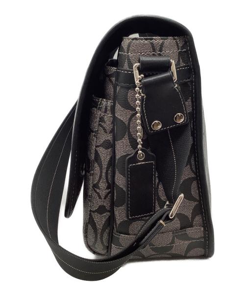 COACH（コーチ）COACH (コーチ) シグネチャー ショルダーバッグ ブラックの古着・服飾アイテム