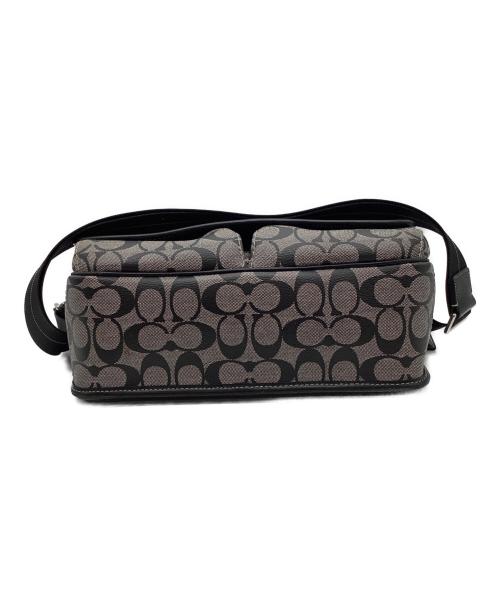 COACH（コーチ）COACH (コーチ) シグネチャー ショルダーバッグ ブラックの古着・服飾アイテム