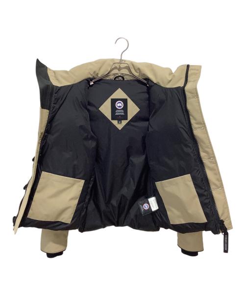 CANADA GOOSE（カナダグース）CANADA GOOSE (カナダグース) RUSSEL PARKA カーキ サイズ:Sの古着・服飾アイテム
