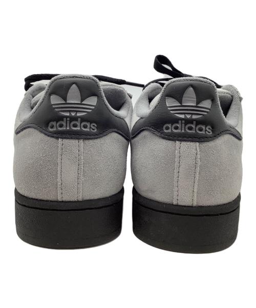 adidas（アディダス）adidas (アディダス) ローカットスニーカー ホワイト×ブラック サイズ:26.5の古着・服飾アイテム