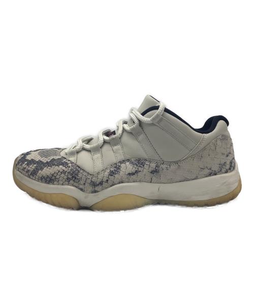 NIKE（ナイキ）NIKE (ナイキ) AIR JORDAN 11 RETRO LOW LE SNAKESKIN グレー サイズ:27.5の古着・服飾アイテム