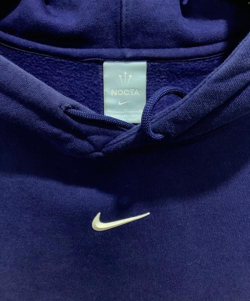 NIKE（ナイキ）NIKE (ナイキ) NOCTA (ノクタ) M NRG NOCTA HOODIE ESS BLUE VOID/WHITE ネイビー サイズ:XLの古着・服飾アイテム
