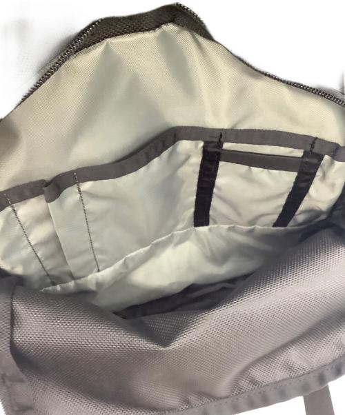 GREGORY（グレゴリー）GREGORY (グレゴリー) SPEAR SERIES ASSAULT PACK ブラックxカーキの古着・服飾アイテム