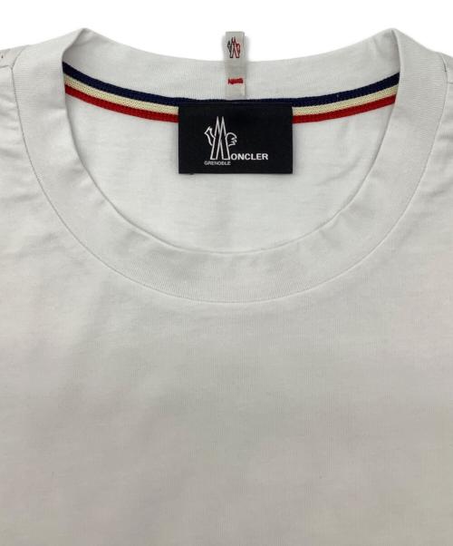 MONCLER GRENOBLE（モンクレール グルノーブル）MONCLER GRENOBLE (モンクレール グルノーブル) 半袖カットソー ホワイト サイズ:Sの古着・服飾アイテム