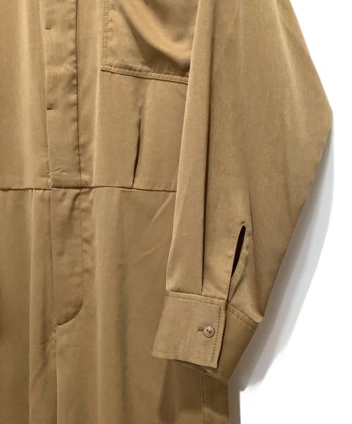 Spick and Span（スピック＆スパン）Spick and Span (スピック＆スパン) サテンジャンプスーツ ベージュ サイズ:36 未使用品の古着・服飾アイテム