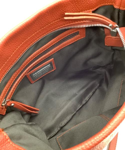 GIANNI CHIARINI（ジャンニ キアリーニ）GIANNI CHIARINI (ジャンニ キアリーニ) レザーショルダーバッグ レッドの古着・服飾アイテム