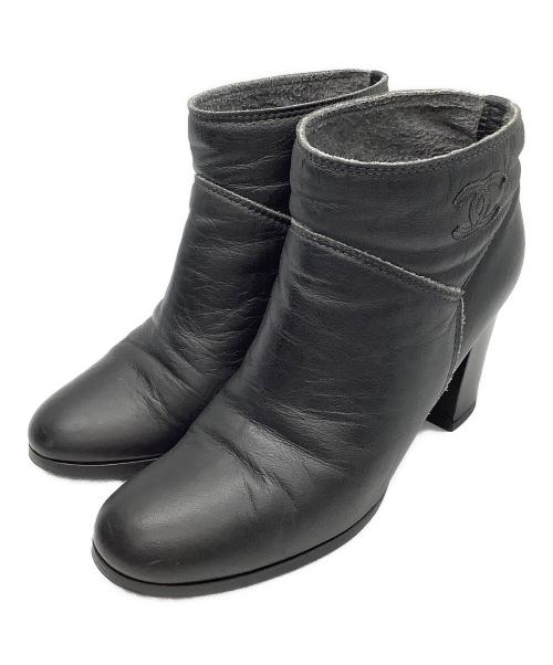 CHANEL（シャネル）CHANEL (シャネル) ショートブーツ ブラック サイズ:37.5の古着・服飾アイテム