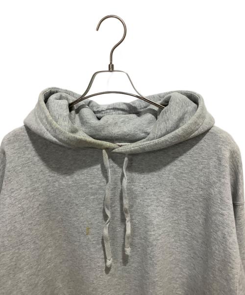 SUPREME（シュプリーム）Supreme (シュプリーム) プルオーバーパーカー グレー サイズ:Lの古着・服飾アイテム