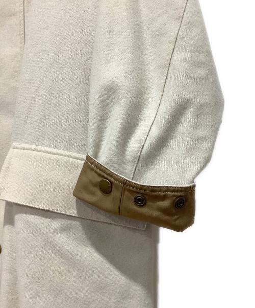 Barbour（バブアー）Barbour (バブアー) SHIPS (シップス) BURGHLEY MODIFI ソリッドコート ホワイト サイズ:Mの古着・服飾アイテム