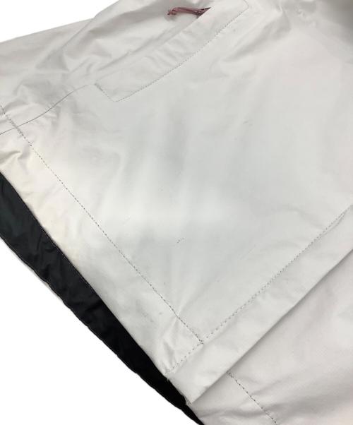 Patagonia1（パタゴニア）Patagonia1 (パタゴニア) トレントシェル3L・レイン・ジャケット ホワイト サイズ:Sの古着・服飾アイテム