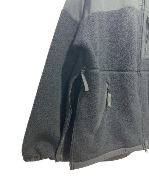 WHITE MOUNTAINEERING（ホワイトマウンテ二アニング）WHITE MOUNTAINEERING (ホワイトマウンテ二アニング) W.M.B.C. × WILD THINGS FLEECE JACKET ブラック サイズ:Lの古着・服飾アイテム