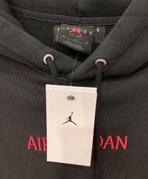 NIKE（ナイキ）NIKE (ナイキ) プルオーバーパーカー ブラック サイズ:M 未使用品の古着・服飾アイテム