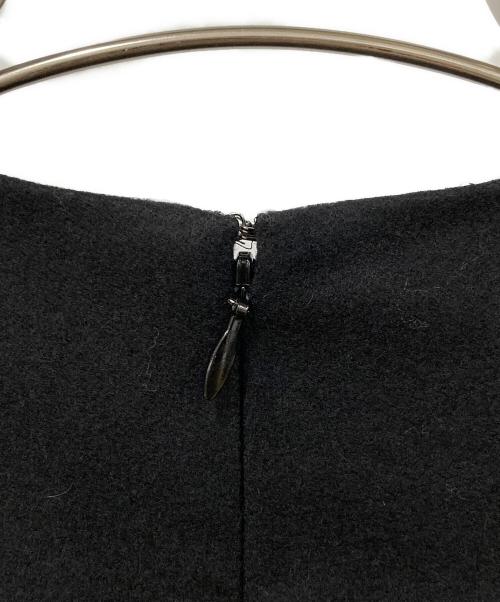 YOKO CHAN（ヨーコチャン）YOKO CHAN (ヨーコチャン) ノースリーブワンピース ブラック サイズ:SIZE 38の古着・服飾アイテム