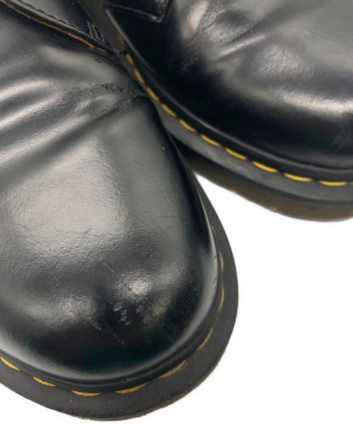 Dr.Martens（ドクターマーチン）Dr.Martens (ドクターマーチン) 3ホールシューズ ブラック×シルバー サイズ:EU41の古着・服飾アイテム