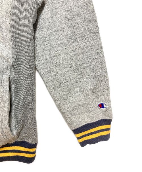 Champion（チャンピオン）Champion (チャンピオン) フード付スウェットブルゾン グレー サイズ:Mの古着・服飾アイテム