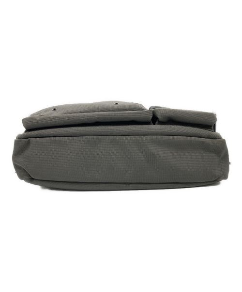 BRIEFING（ブリーフィング）BRIEFING (ブリーフィング) ビジネスバッグ グレー×ブラックの古着・服飾アイテム