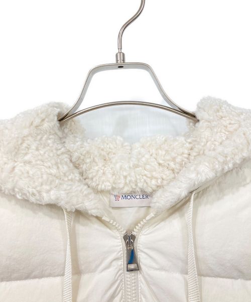 MONCLER（モンクレール）MONCLER (モンクレール) ダウンジャケット アイボリー サイズ:Sサイズの古着・服飾アイテム