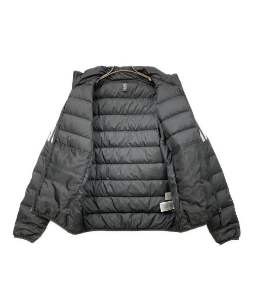 adidas（アディダス）adidas (アディダス) ダウンジャケット ホワイト×ブラック サイズ:Lサイズの古着・服飾アイテム