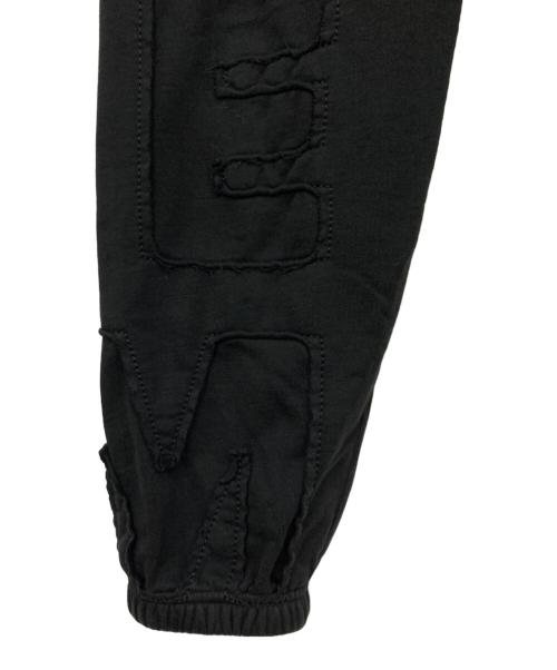 SUPREME（シュプリーム）SUPREME (シュプリーム) Cutout Letters Sweat Pant ブラック サイズ:Mの古着・服飾アイテム