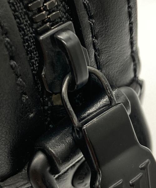 LOUIS VUITTON（ルイ ヴィトン）LOUIS VUITTON (ルイ ヴィトン) デュオ・メッセンジャー ブラックの古着・服飾アイテム