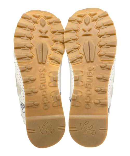 via SANGACIO（ヴィア・サンガチオ）via SANGACIO (ヴィア・サンガチオ) にゅ～ず (ニューズ) スニーカー ホワイト×グレー サイズ:26の古着・服飾アイテム