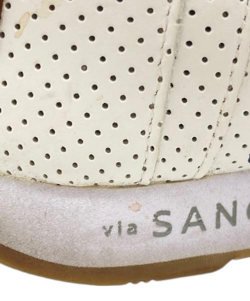 via SANGACIO（ヴィア・サンガチオ）via SANGACIO (ヴィア・サンガチオ) にゅ～ず (ニューズ) スニーカー ホワイト×グレー サイズ:26の古着・服飾アイテム