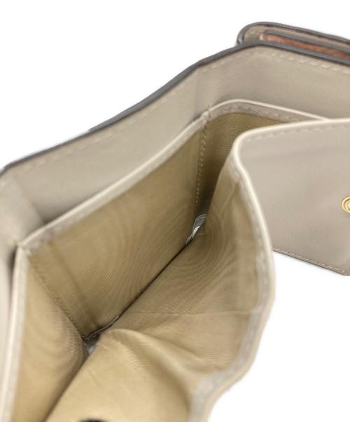 FURLA（フルラ）FURLA (フルラ) 3つ折り財布 ピンクの古着・服飾アイテム