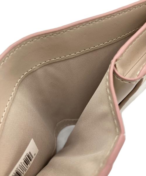 MARC JACOBS（マークジェイコブズ）MARC JACOBS (マーク ジェイコブス) 2つ折り財布 ピンクの古着・服飾アイテム