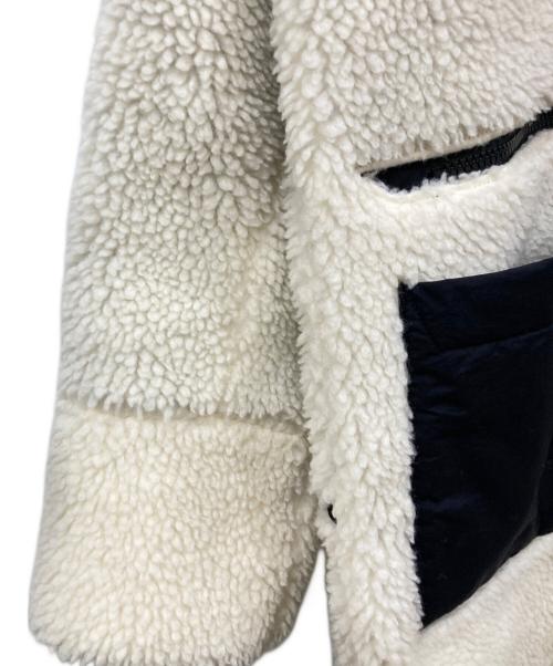 HELLY HANSEN（ヘリーハンセン）HELLY HANSEN (ヘリーハンセン) ファイバーパイルサーモフライトコート ホワイト×ブラック サイズ:Sサイズの古着・服飾アイテム