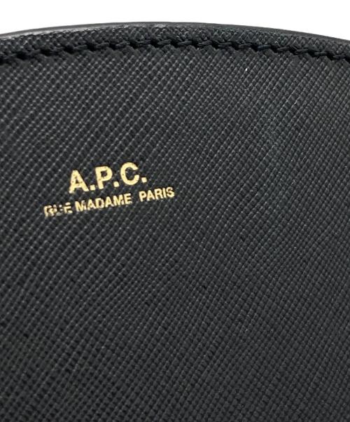 A.P.C.（アーペーセー）A.P.C. (アーペーセー) ショルダーバッグ ブラックの古着・服飾アイテム
