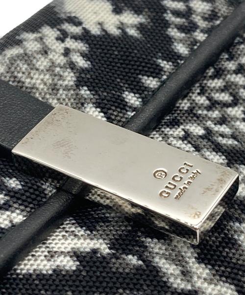 GUCCI（グッチ）GUCCI (グッチ) 6連キーケース ブラック×ホワイトの古着・服飾アイテム