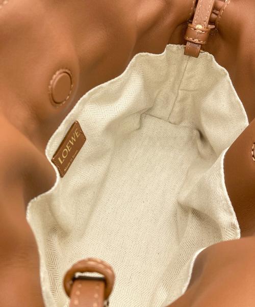 LOEWE（ロエベ）LOEWE (ロエベ) FLAMECO CLUTCH MINI ブラウン×ホワイトの古着・服飾アイテム