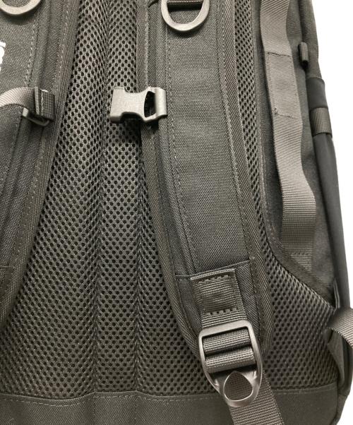 F.C.R.B.（エフシーレアルブリストル）F.C.R.B. (エフシーレアルブリストル) バックパック ブラック×ホワイトの古着・服飾アイテム