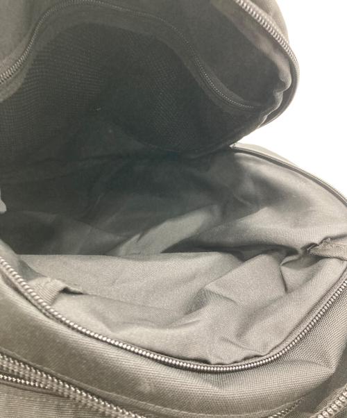 F.C.R.B.（エフシーレアルブリストル）F.C.R.B. (エフシーレアルブリストル) バックパック ブラック×ホワイトの古着・服飾アイテム