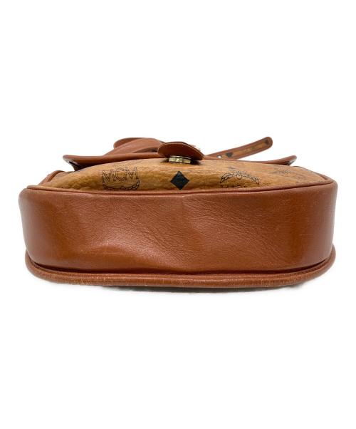 MCM（エムシーエム）MCM (エムシーエム) ショルダーバッグ ブラウンの古着・服飾アイテム