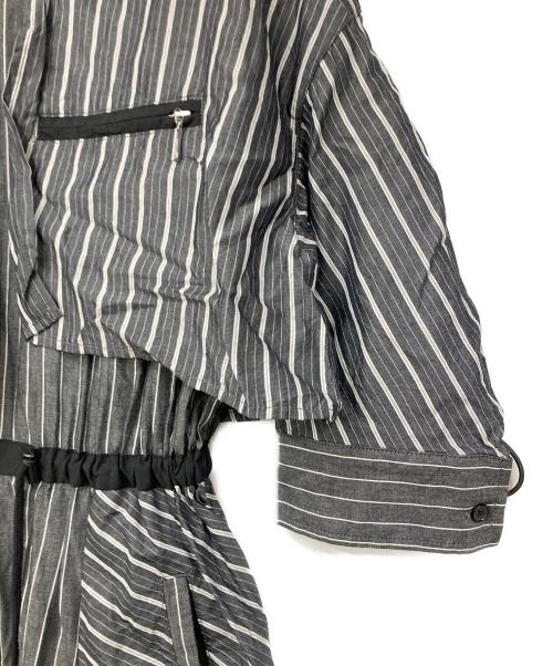 AULA AILA（アウラアイラ）AULA AILA (アウラアイラ) 長袖ジップワンピース ホワイト×ブラック サイズ:Sサイズの古着・服飾アイテム