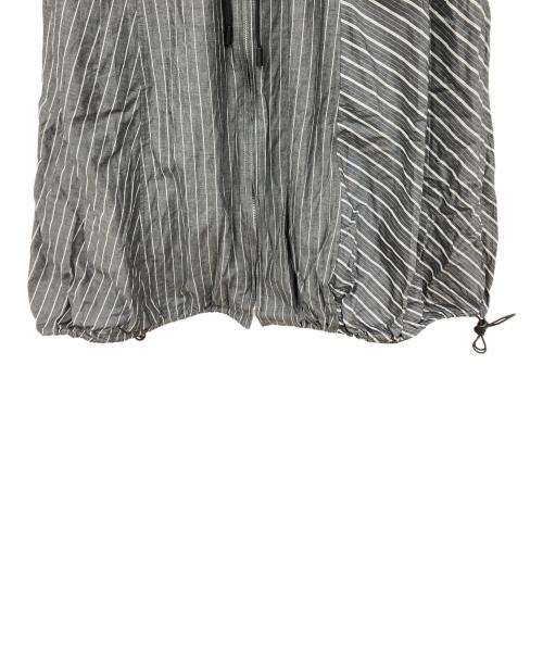 AULA AILA（アウラアイラ）AULA AILA (アウラアイラ) 長袖ジップワンピース ホワイト×ブラック サイズ:Sサイズの古着・服飾アイテム