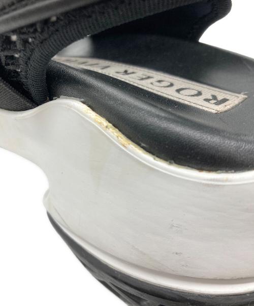 Roger Vivier（ロジェ ヴィヴィエ）Roger Vivier (ロジェ ヴィヴィエ) スポーツサンダル ブラック×ホワイト サイズ:24.5cmの古着・服飾アイテム