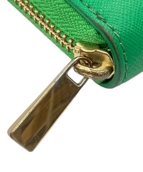TORY BURCH（トリーバーチ）TORY BURCH (トリーバーチ) ラウンドファスナー長財布 グリーン×ゴールドの古着・服飾アイテム