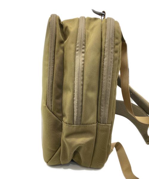 THE NORTH FACE（ザ ノース フェイス）THE NORTH FACE (ザ ノース フェイス) シャトル デイパック オリーブの古着・服飾アイテム