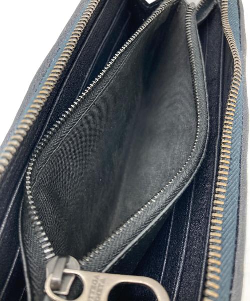 BOTTEGA VENETA（ボッテガベネタ）BOTTEGA VENETA (ボッテガベネタ) ラウンドファスナー長財布 ネイビー×ブラックの古着・服飾アイテム